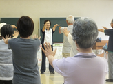 写真：万寿学区健康展1