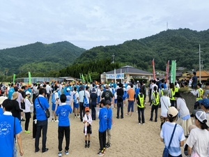 写真：開会式