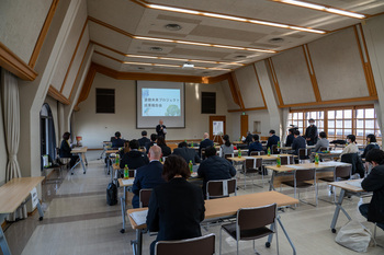 写真：成果発表会の様子