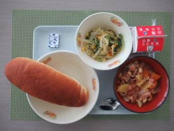 令和7年4月24日献立写真（小学校）