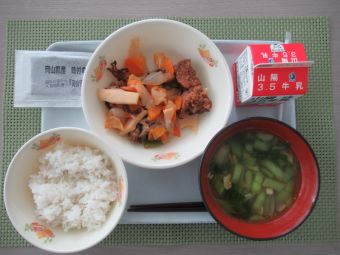令和7年5月19日献立写真(中学校)
