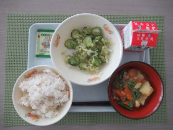 令和7年5月30日献立写真(中学校)