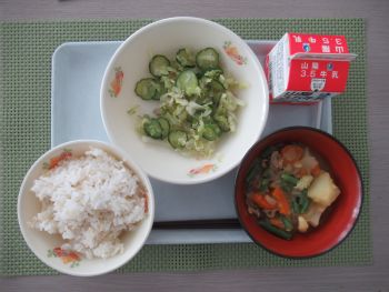 令和7年5月30日献立写真(小学校)