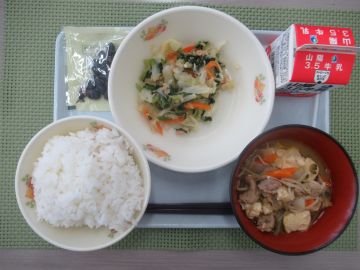 令和7年6月30日献立写真（中学校）