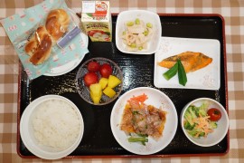 写真:夕食