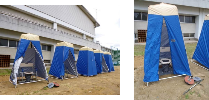 写真：マンホールトイレ