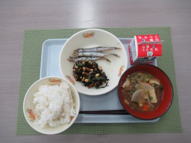 令和8年10月6日献立写真（中学校）