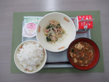 令和8年10月7日献立写真（中学校）