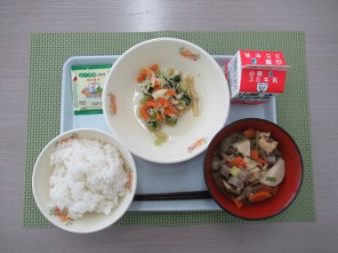 令和8年10月19日献立写真