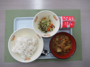令和8年10月27日献立写真（小学校）