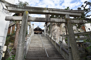 10羽黒神社の奉納物