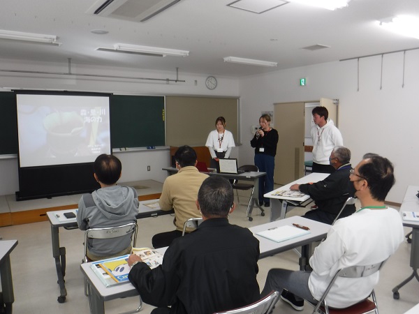 吉備国際大学３チャレプロジェクトの皆さん