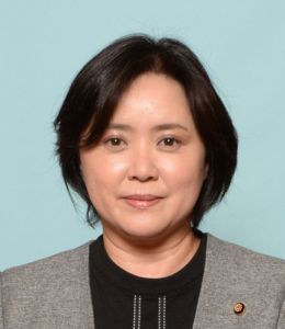 藤原薫子議員個人写真