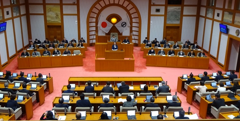 令和7年2月定例会の様子